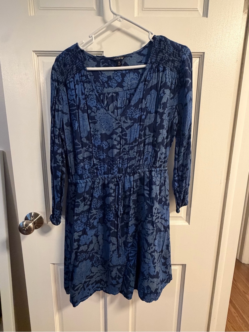 Lucky Brand Blue Floral V-Neck Long Sleeve Dress